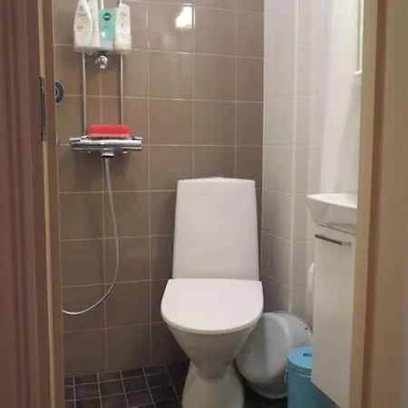 Cosy With Great Location Apartment *